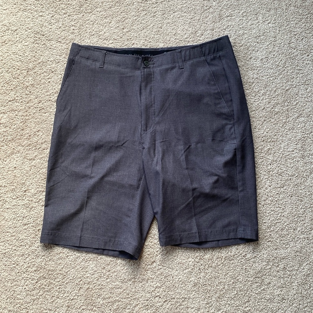 Pebble Beach Men’s Shorts Size 34